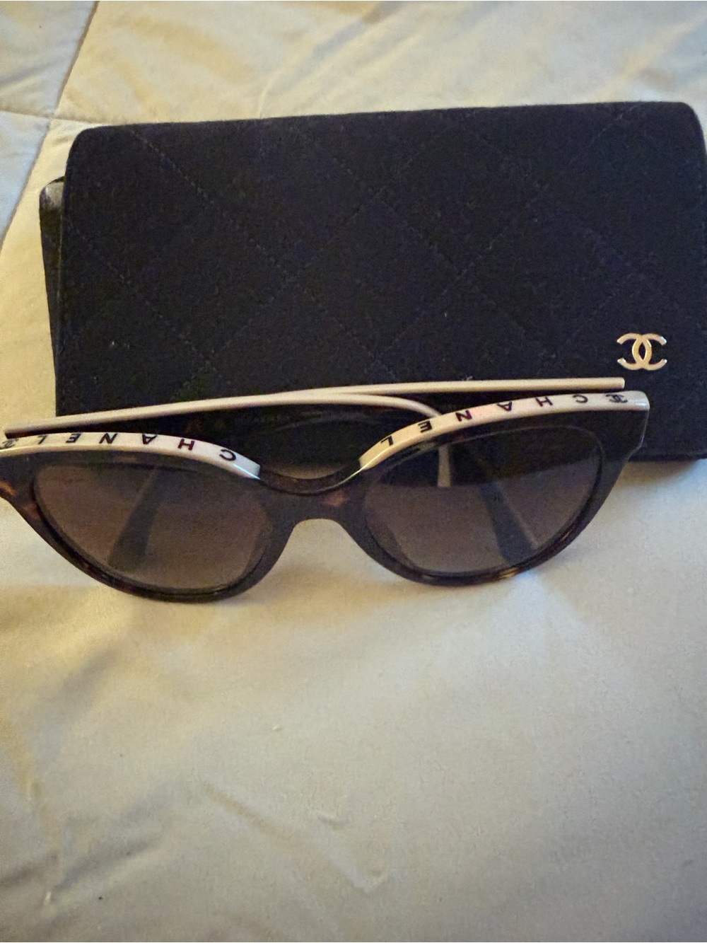 CHANEL Black and White Cat-Eye Sunglasses with Quilted Case